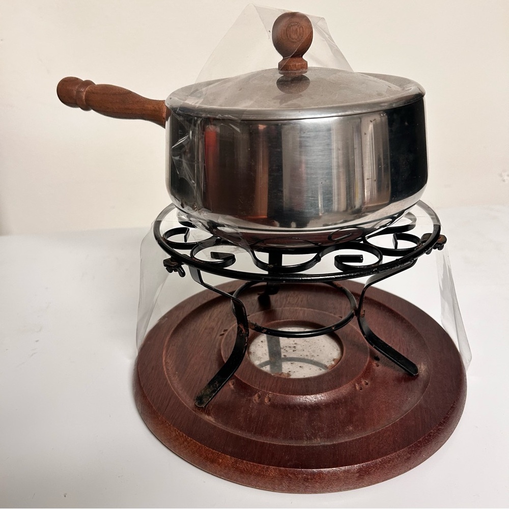 Vintage Fondue Pot